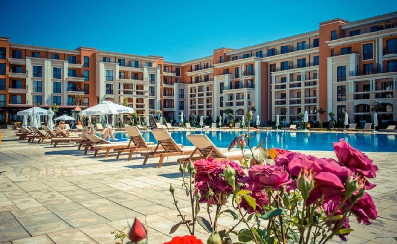 Sea View Apartment Prestige Fort Beach , Premier Fort Beach Sveti Vlas Esterno foto