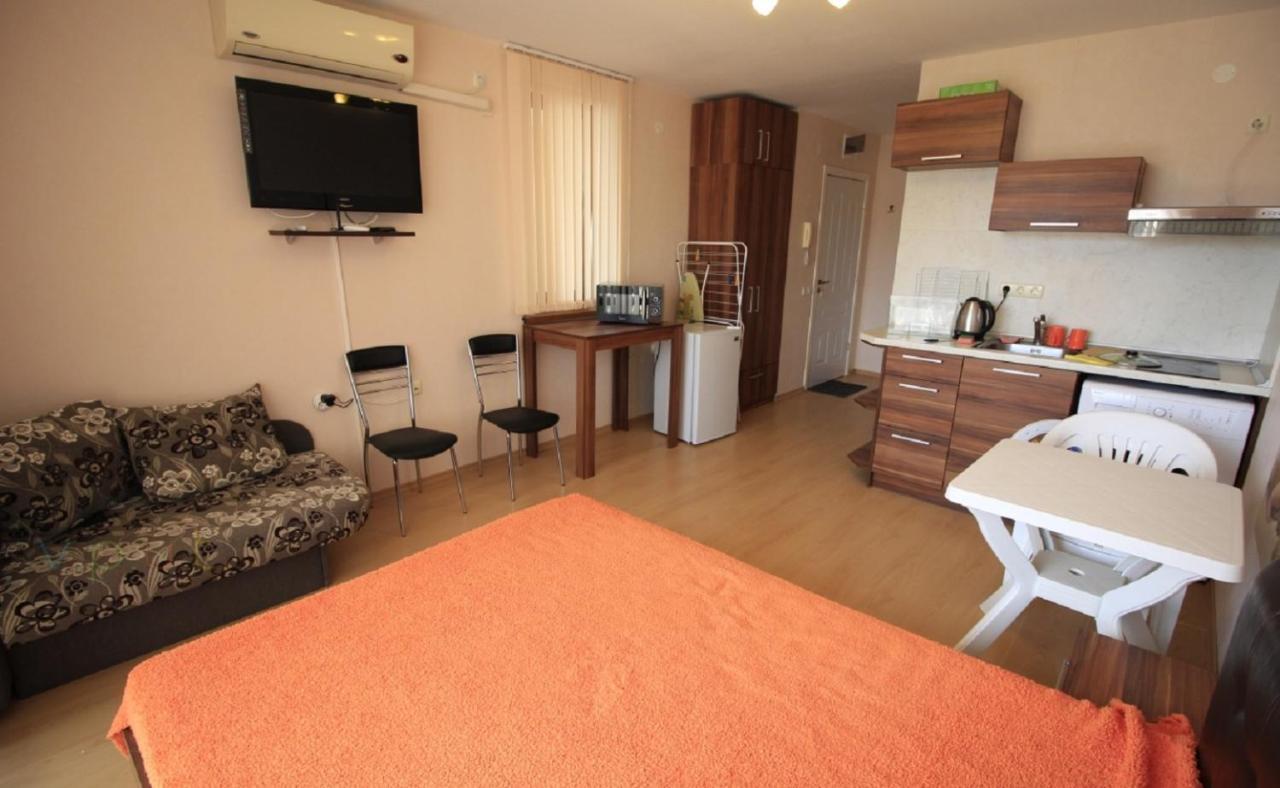 Sea View Apartment Prestige Fort Beach , Premier Fort Beach Sveti Vlas Esterno foto