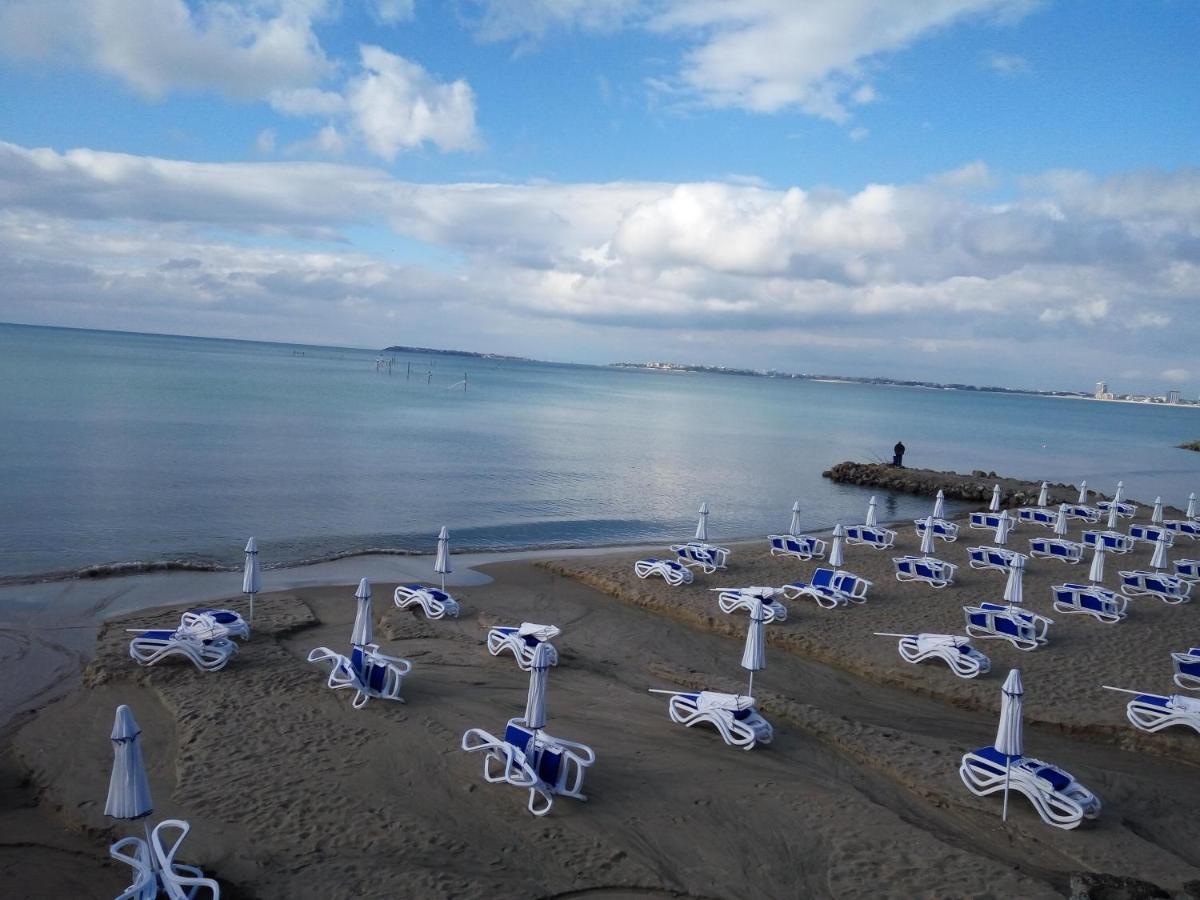 Sea View Apartment Prestige Fort Beach , Premier Fort Beach Sveti Vlas Esterno foto
