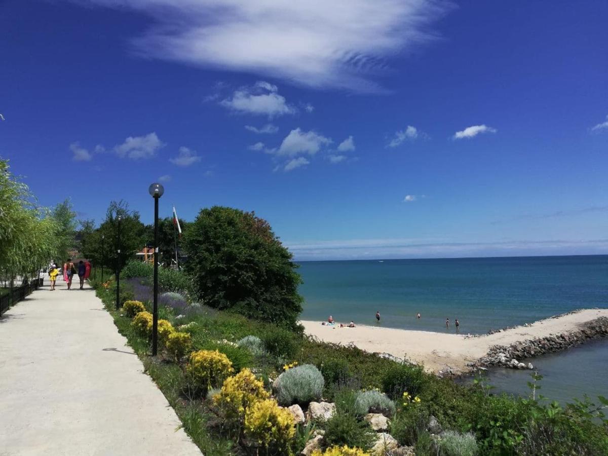 Sea View Apartment Prestige Fort Beach , Premier Fort Beach Sveti Vlas Esterno foto