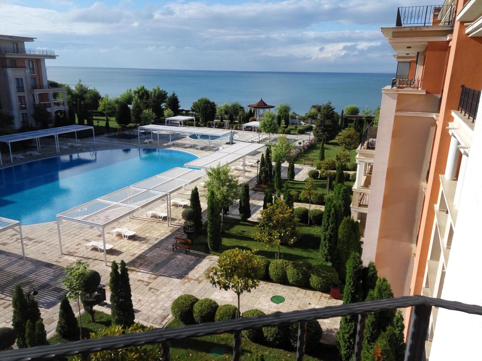 Sea View Apartment Prestige Fort Beach , Premier Fort Beach Sveti Vlas Esterno foto